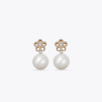 Colby Pearl Keepsake shops Milk Earrings